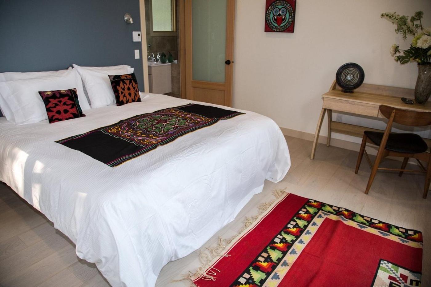 The Sentinel Hotel Kaslo Room photo